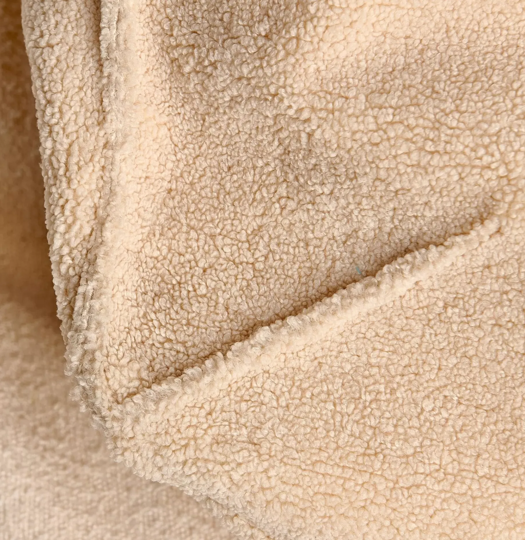 CASA Jacki Tejido Teddy Blanco Online