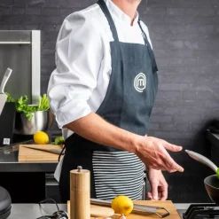 CASA Masterchef Delantal Negro Hot